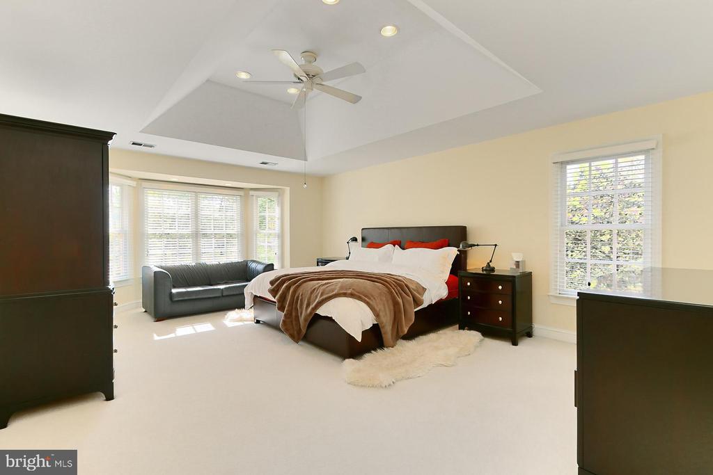 3706 RUST ROAD