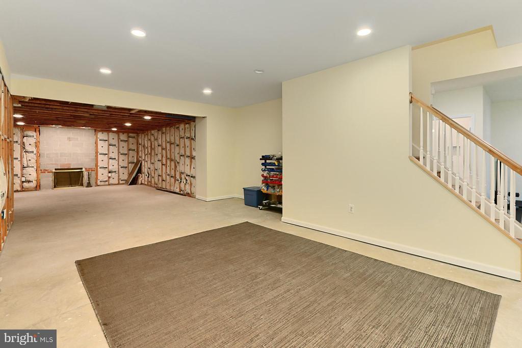 3706 RUST ROAD