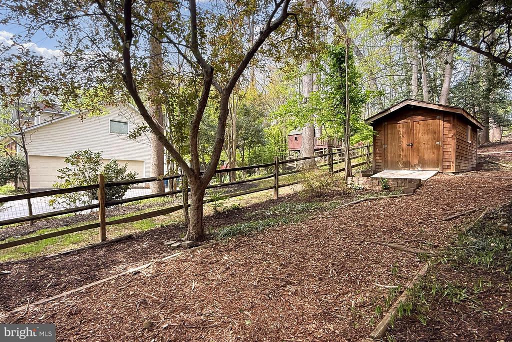 3706 RUST ROAD