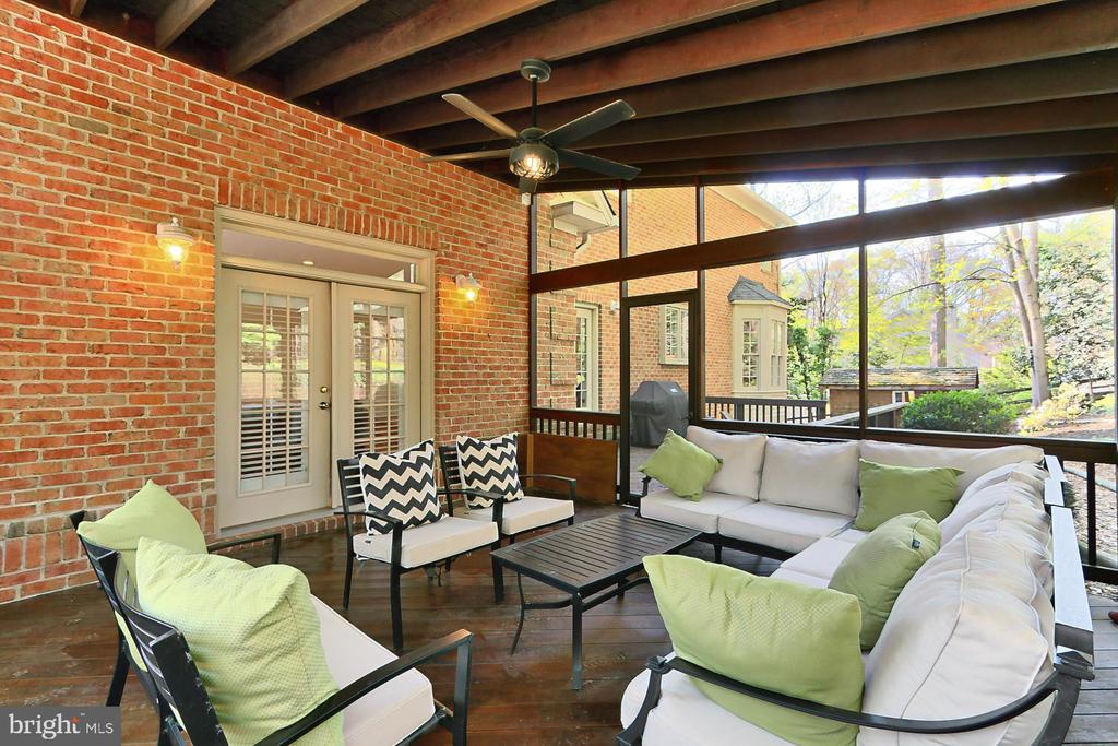 3706 RUST ROAD