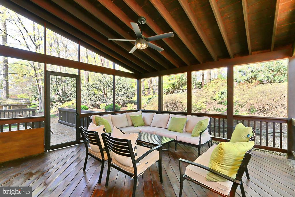 3706 RUST ROAD