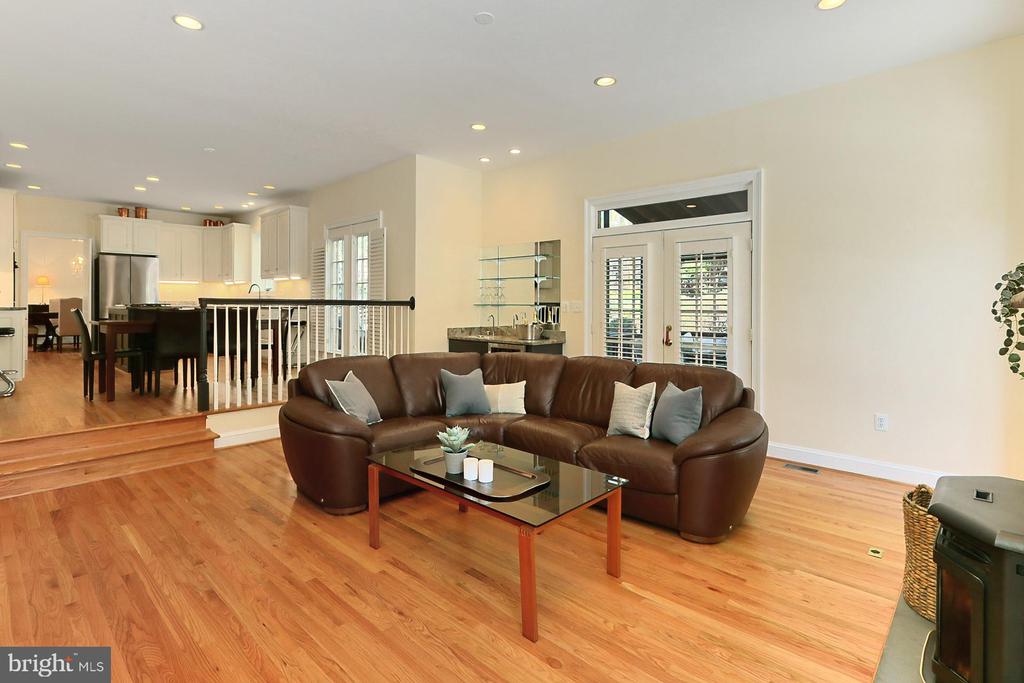 3706 RUST ROAD