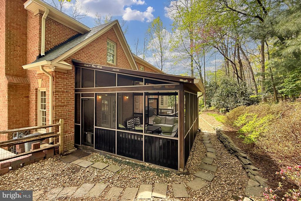 3706 RUST ROAD