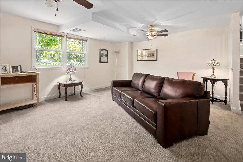 9210 CHERRYTREE DRIVE