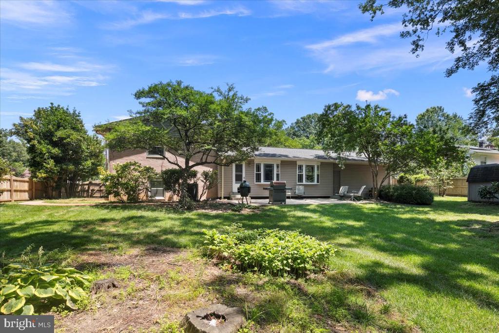 9210 CHERRYTREE DRIVE