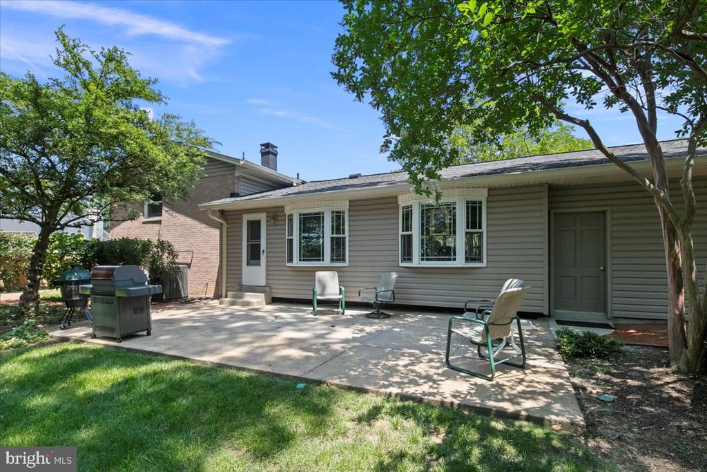 9210 CHERRYTREE DRIVE