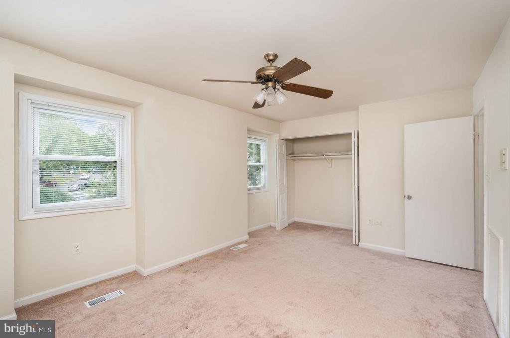 4551 CASABLANCA COURT