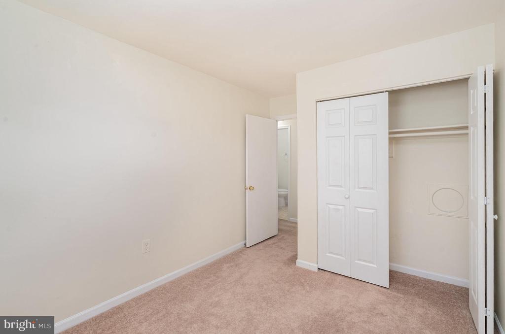 4551 CASABLANCA COURT