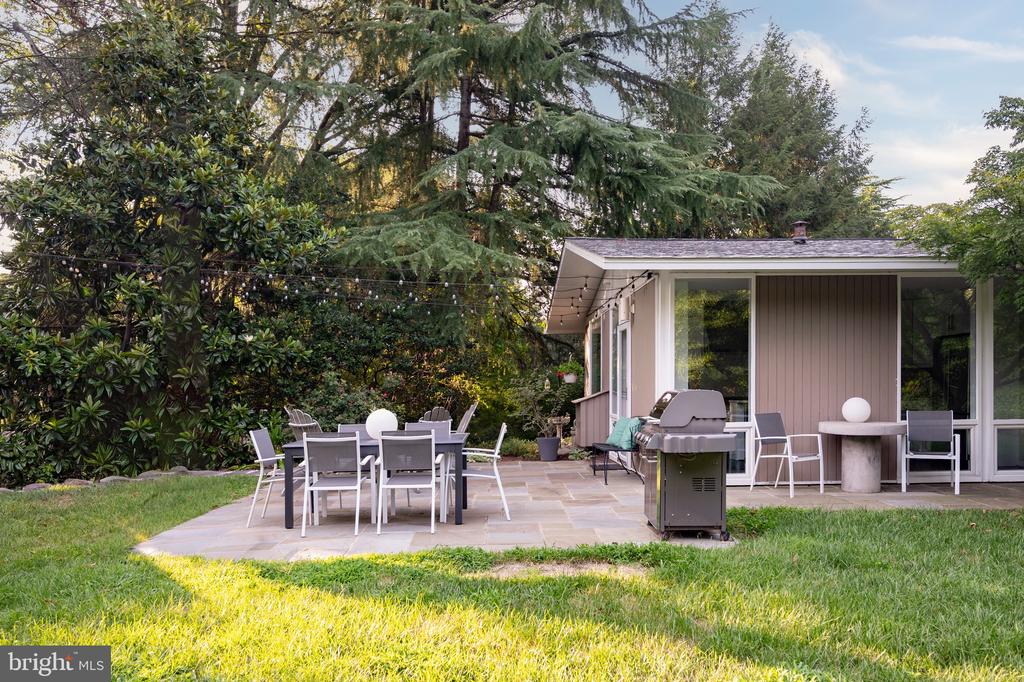 2311 GLASGOW ROAD