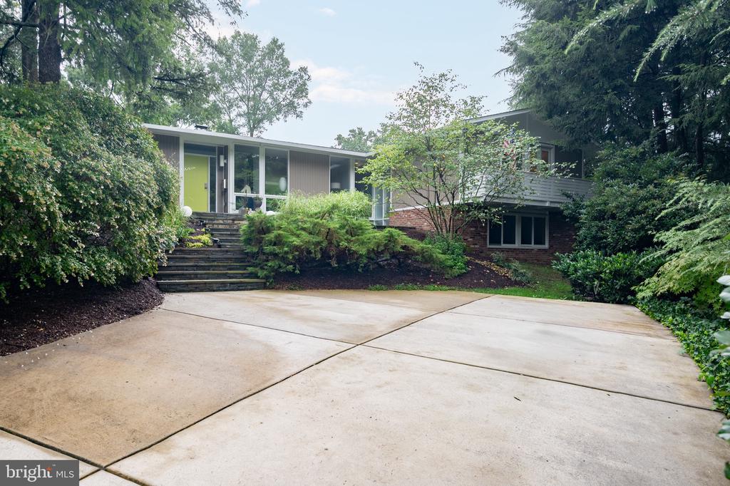 2311 GLASGOW ROAD