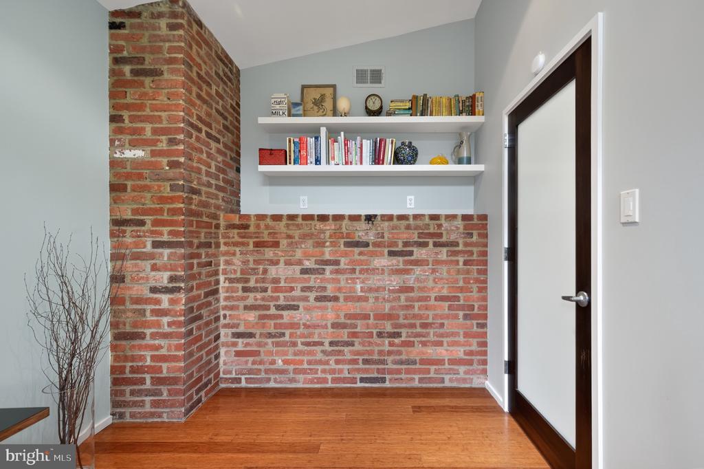 2311 GLASGOW ROAD