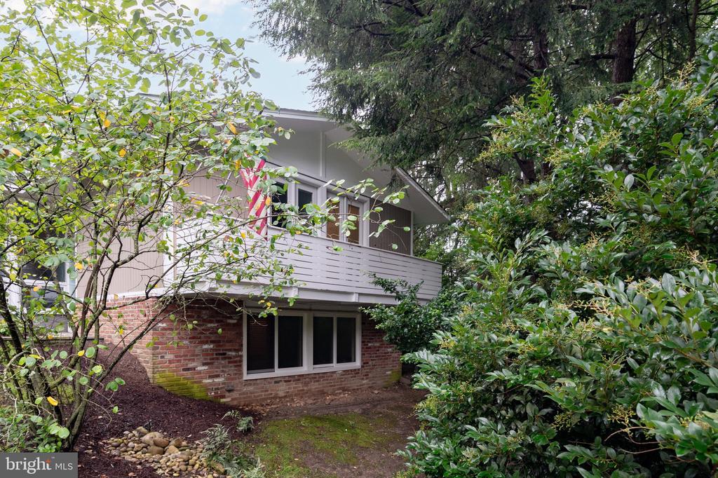 2311 GLASGOW ROAD