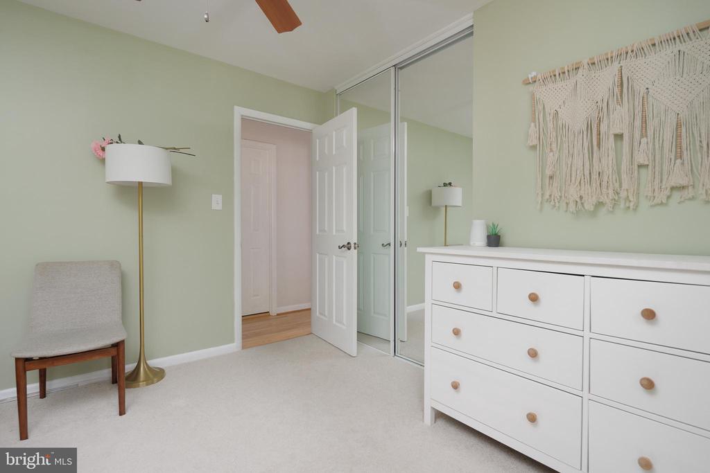 3430 RAMSGATE TERRACE
