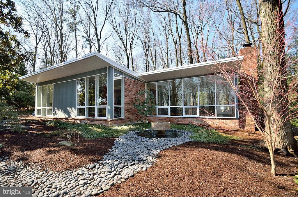 2227 GLASGOW ROAD