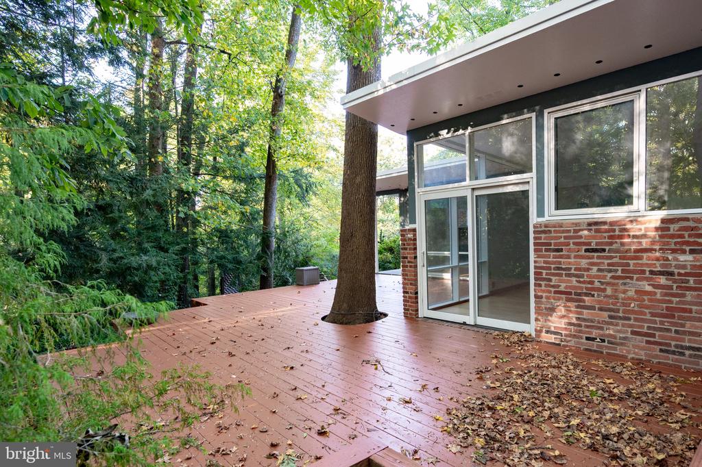 2227 GLASGOW ROAD