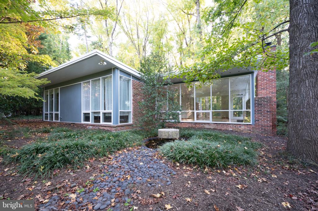 2227 GLASGOW ROAD