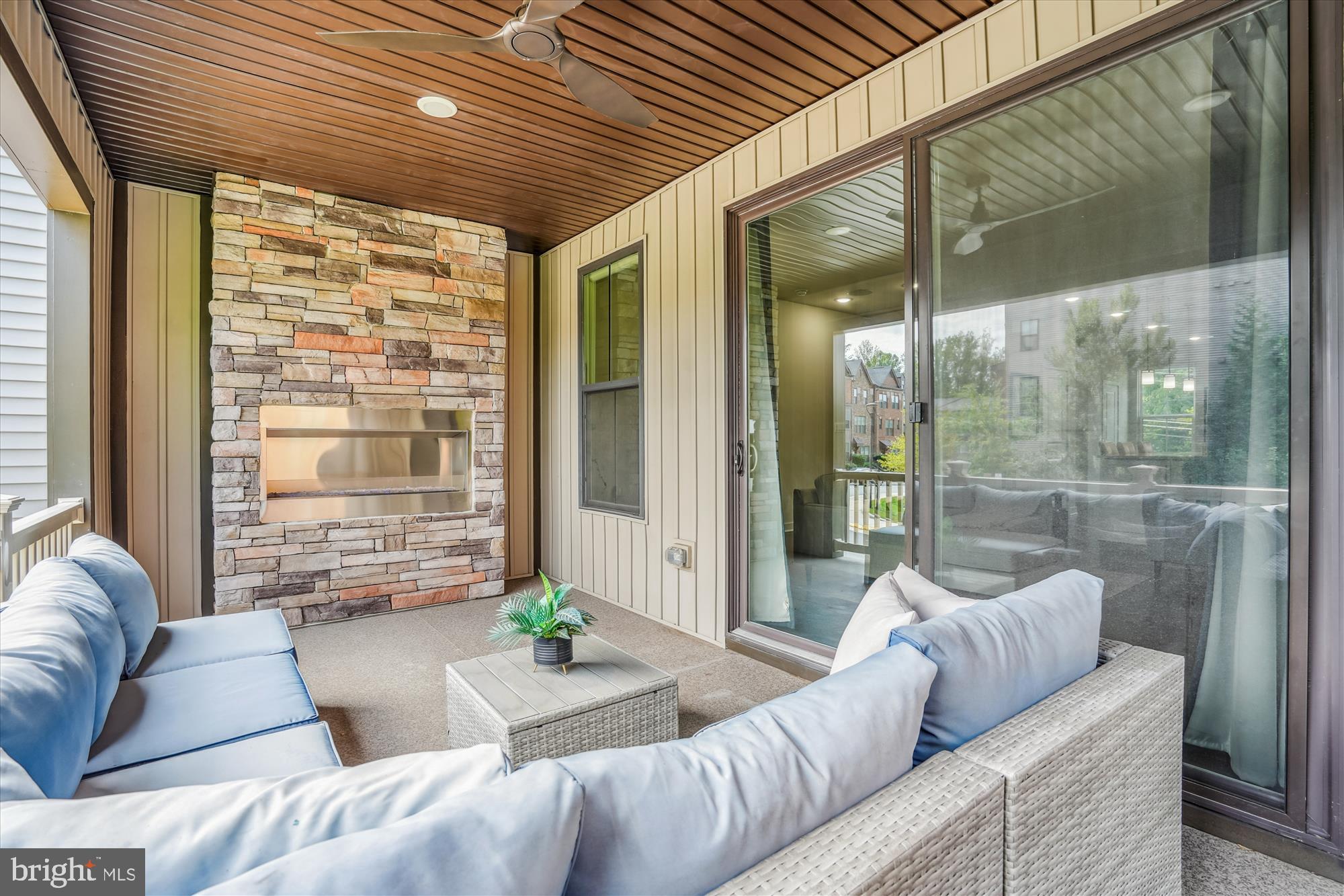 9324 SWEETBAY MAGNOLIA COURT
