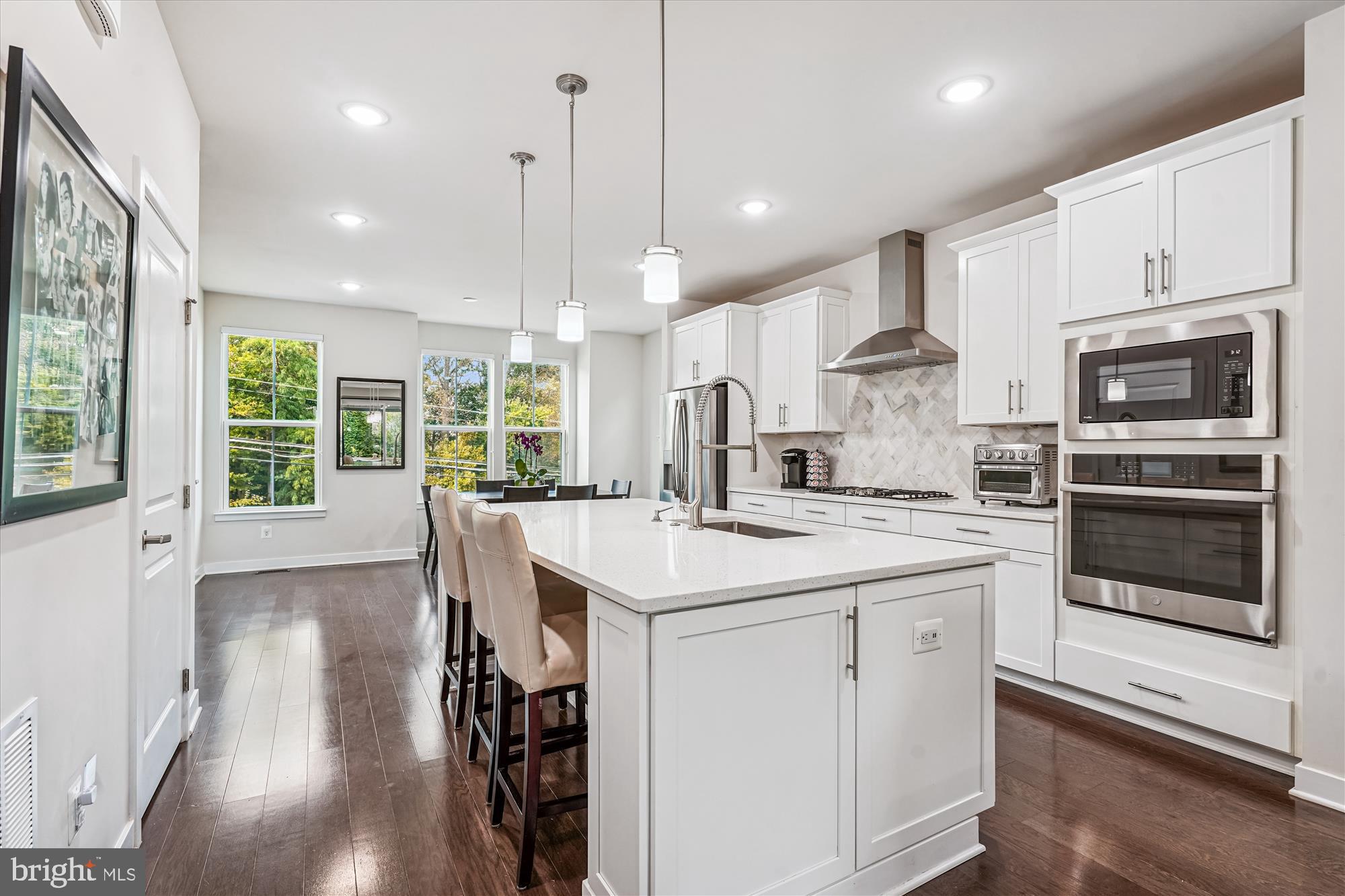 9324 SWEETBAY MAGNOLIA COURT