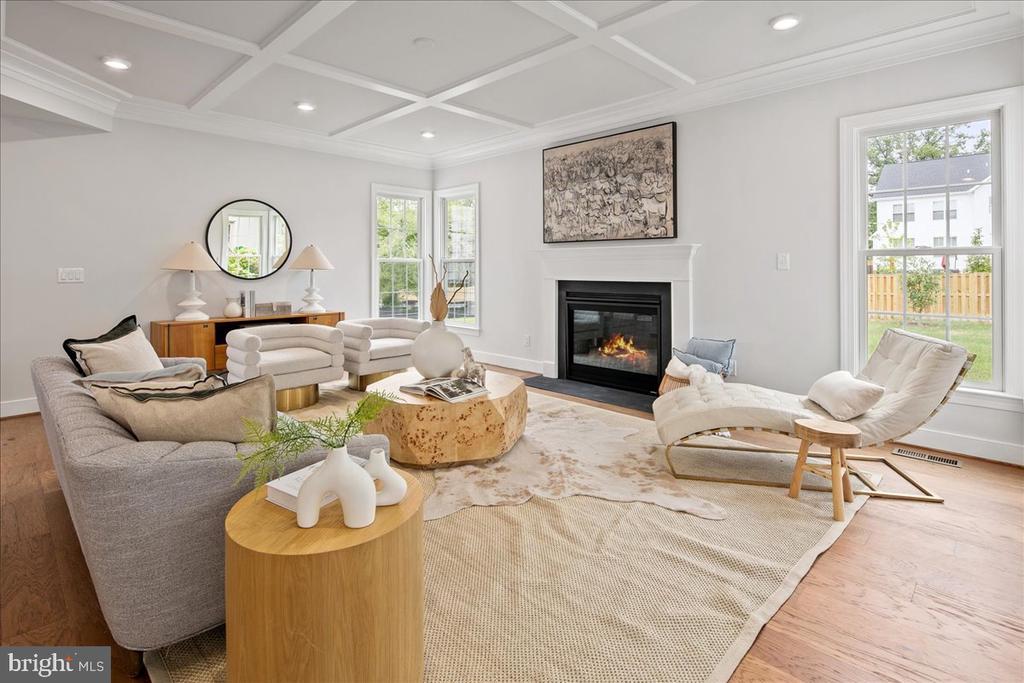 3608 CENTER DR