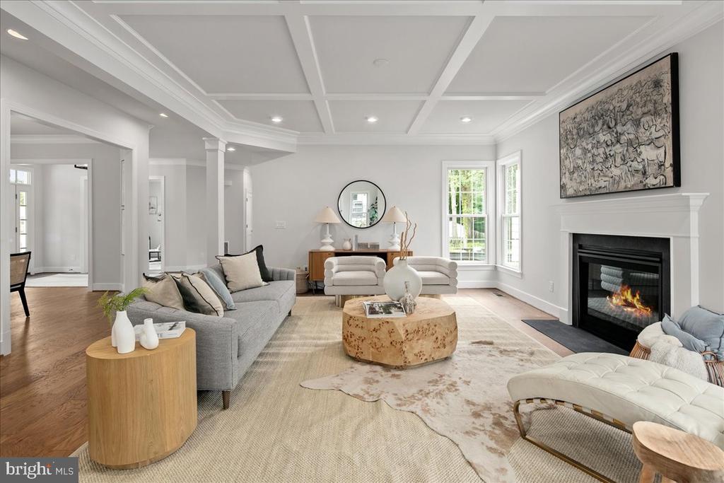 3608 CENTER DR