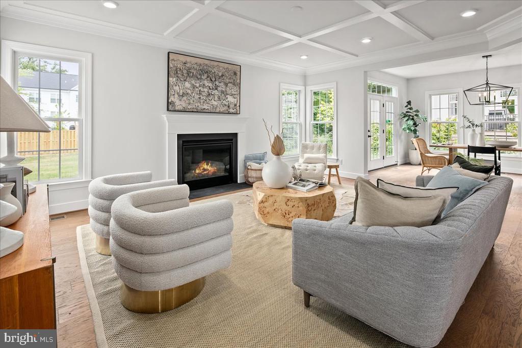 3608 CENTER DR