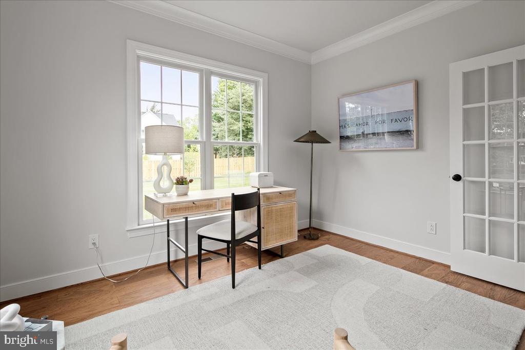 3608 CENTER DR
