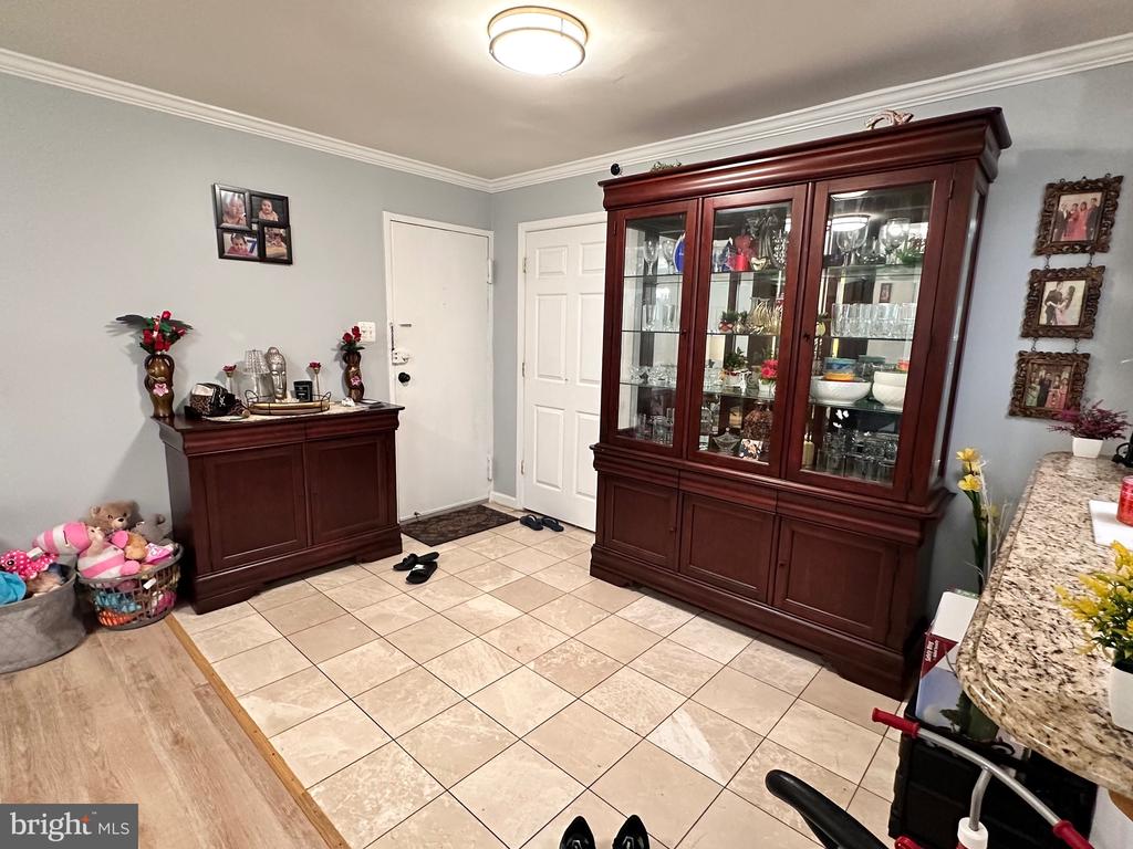 4415 BRIARWOOD COURT N 1