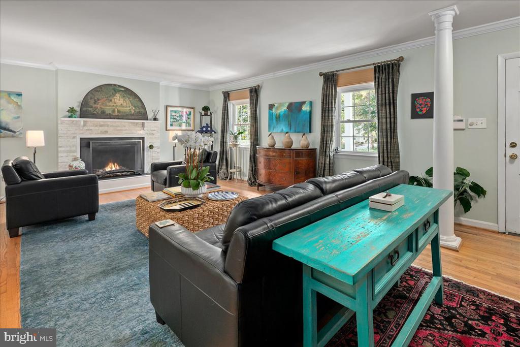 4412 TARPON LANE