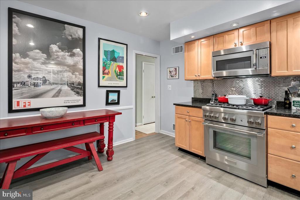 4412 TARPON LANE