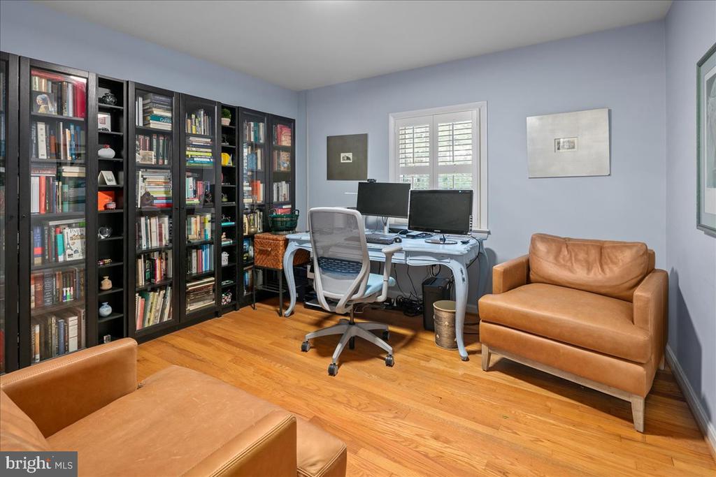 4412 TARPON LANE