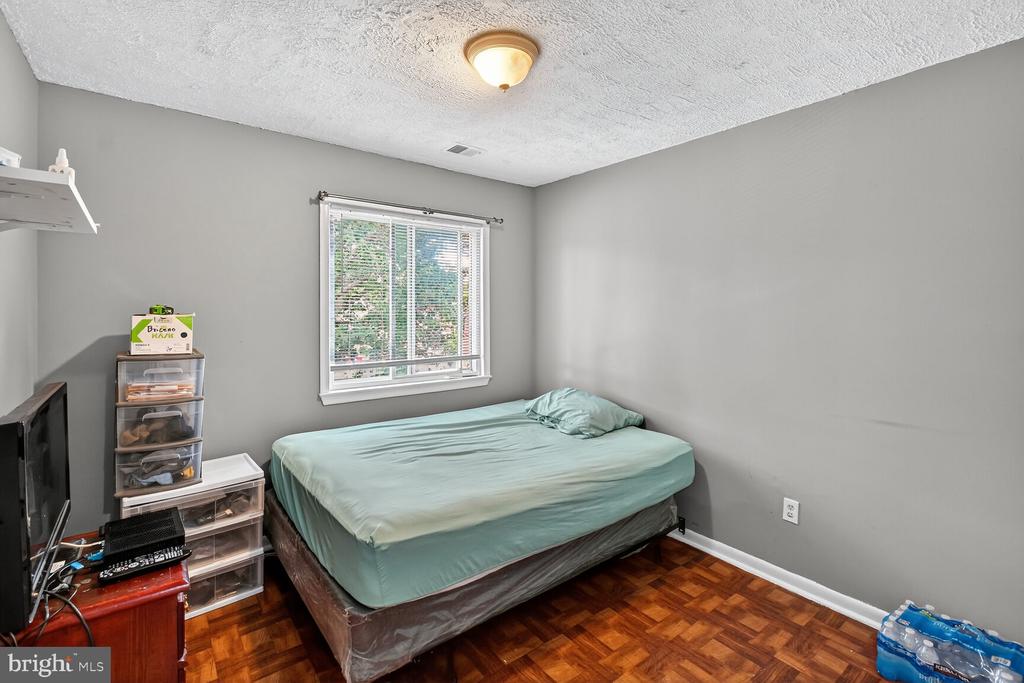 3890 MARIPOSA PLACE 49E