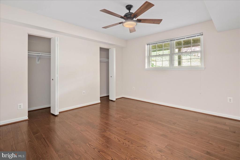 1804 MASON HILL DRIVE