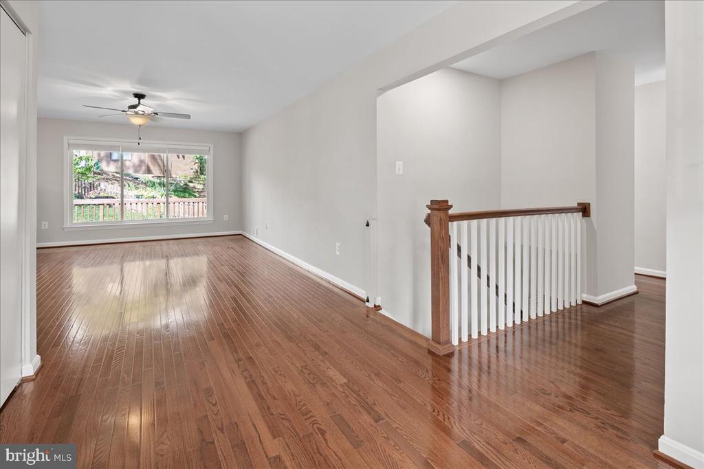 1804 MASON HILL DRIVE