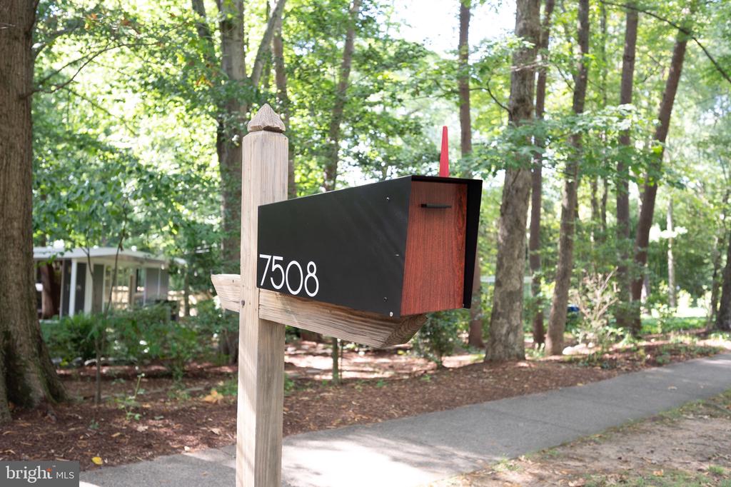 7508 RANGE ROAD