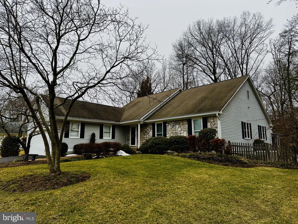 10900 CLARA BARTON COURT