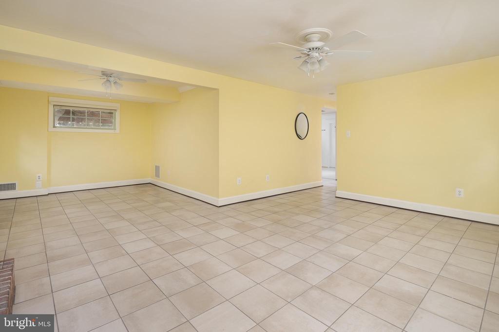 3017 BATTERSEA LANE