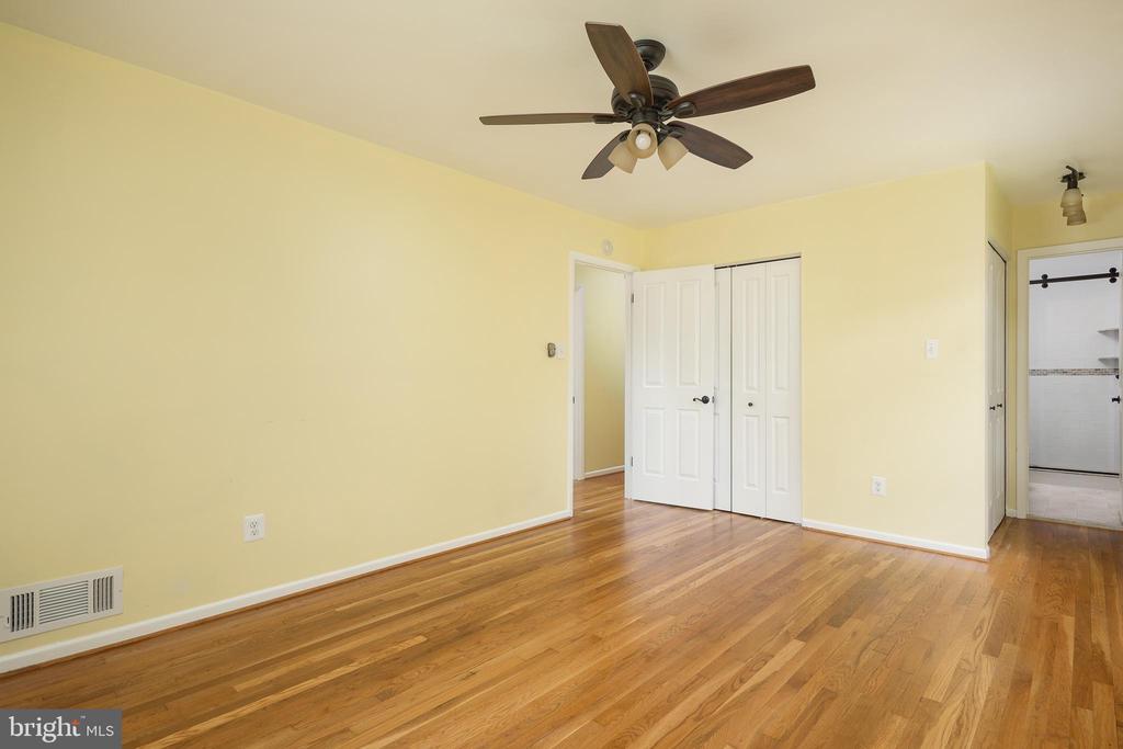 3017 BATTERSEA LANE