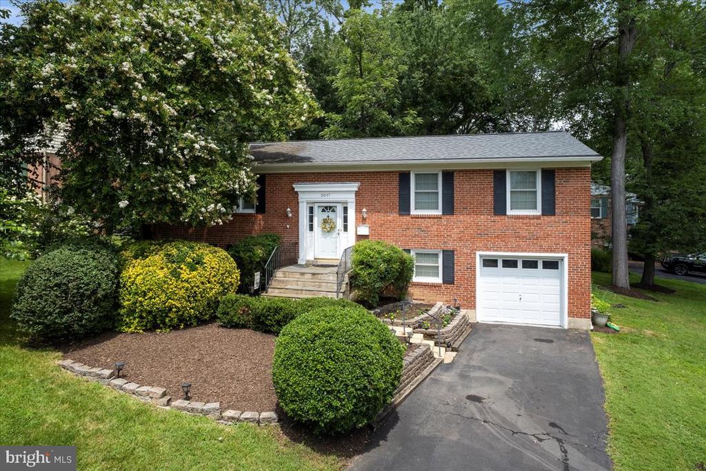 3017 BATTERSEA LANE
