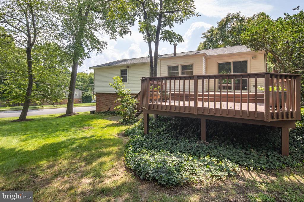 3017 BATTERSEA LANE