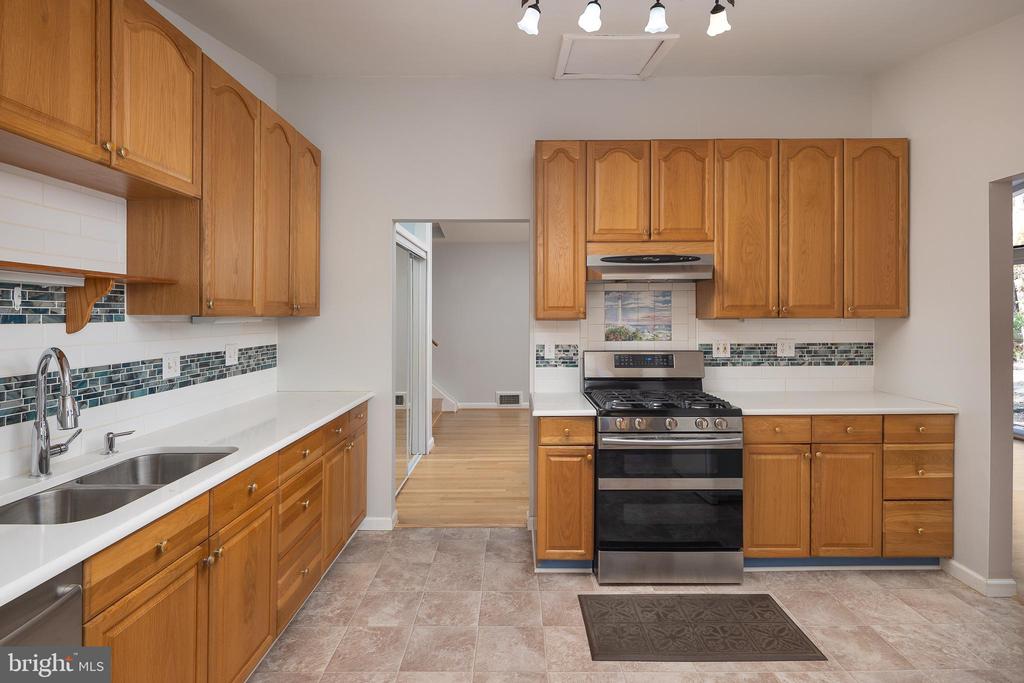4102 ADRIENNE DRIVE