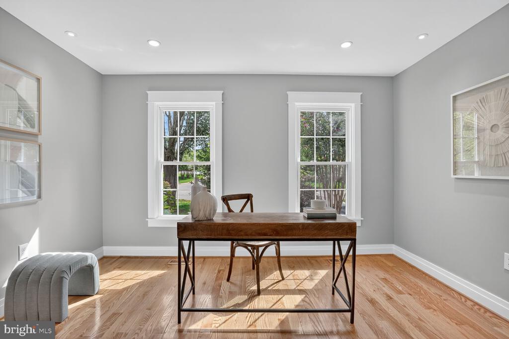 4122 FERRY LANDING ROAD