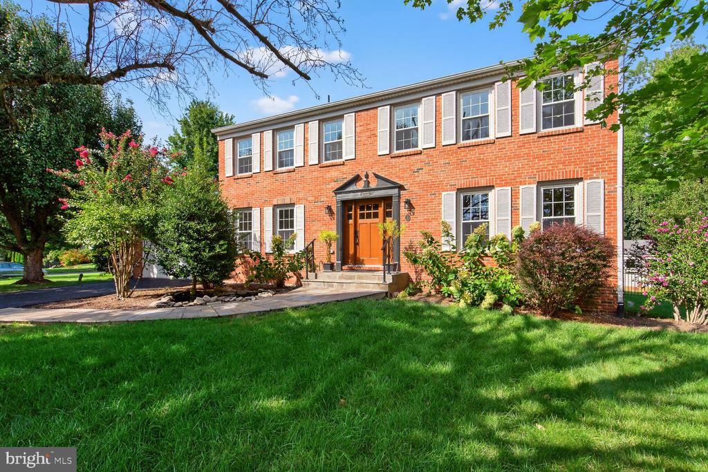 4122 FERRY LANDING ROAD