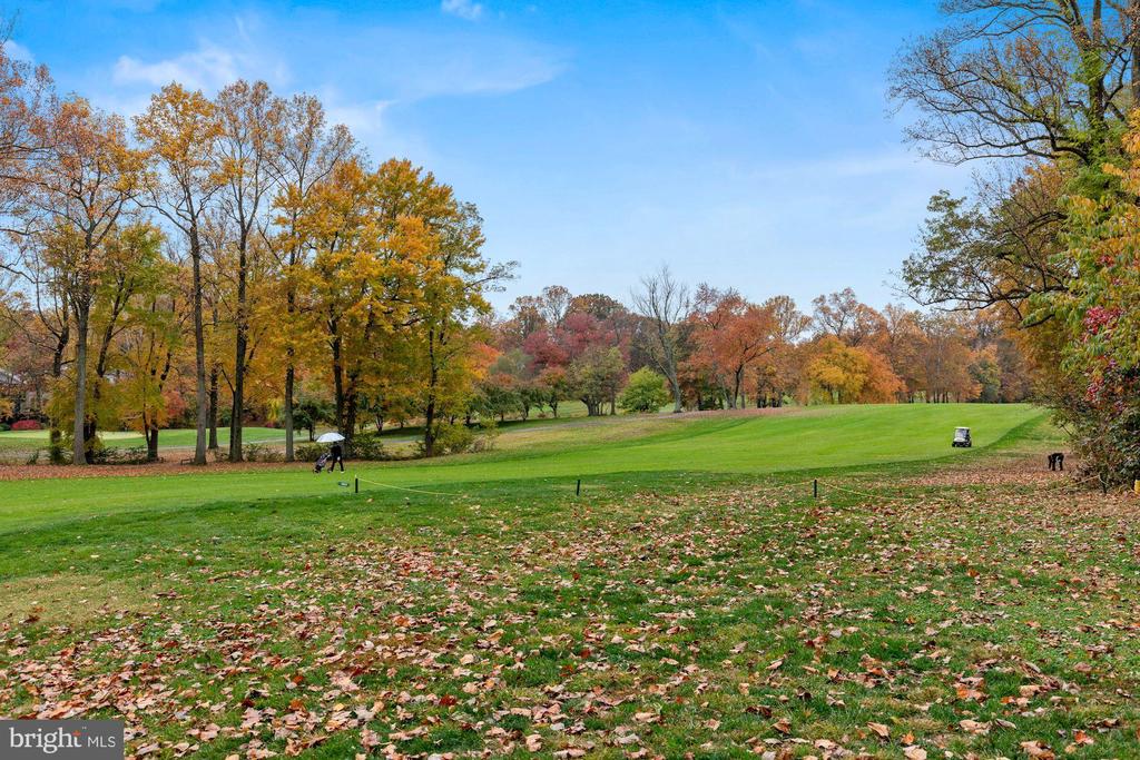 2057 GOLF COURSE DRIVE
