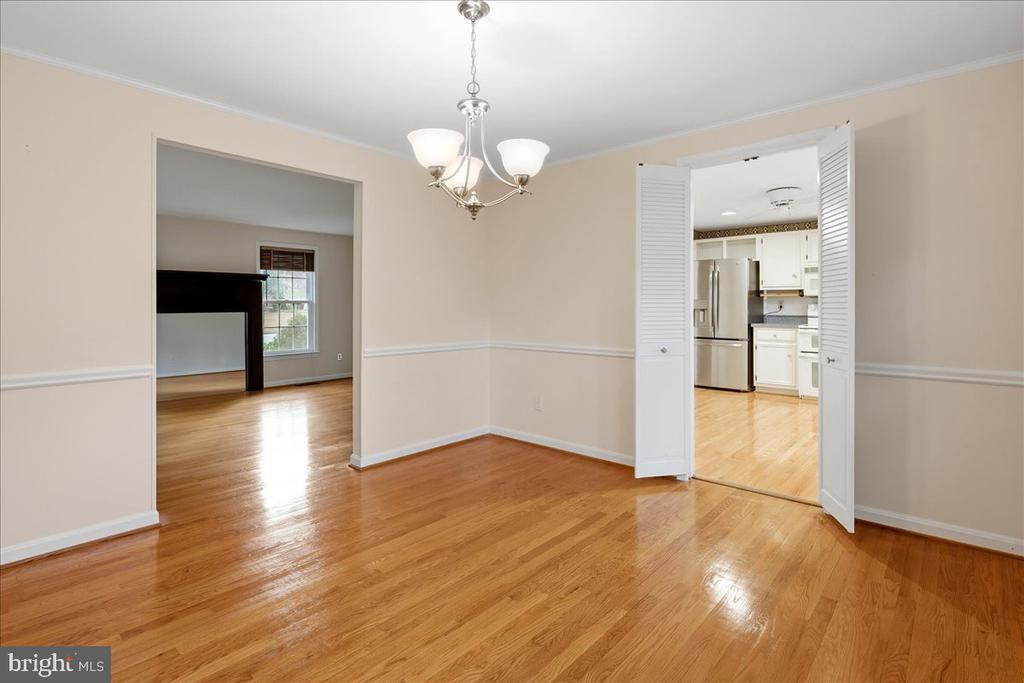 4302 ADRIENNE DRIVE
