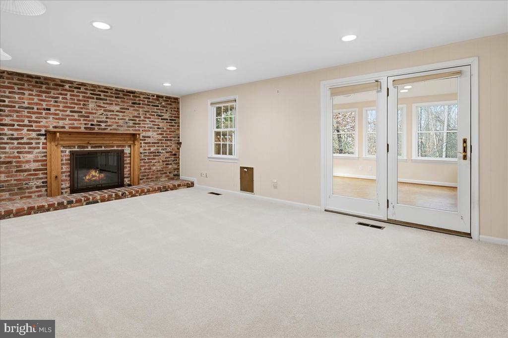4302 ADRIENNE DRIVE