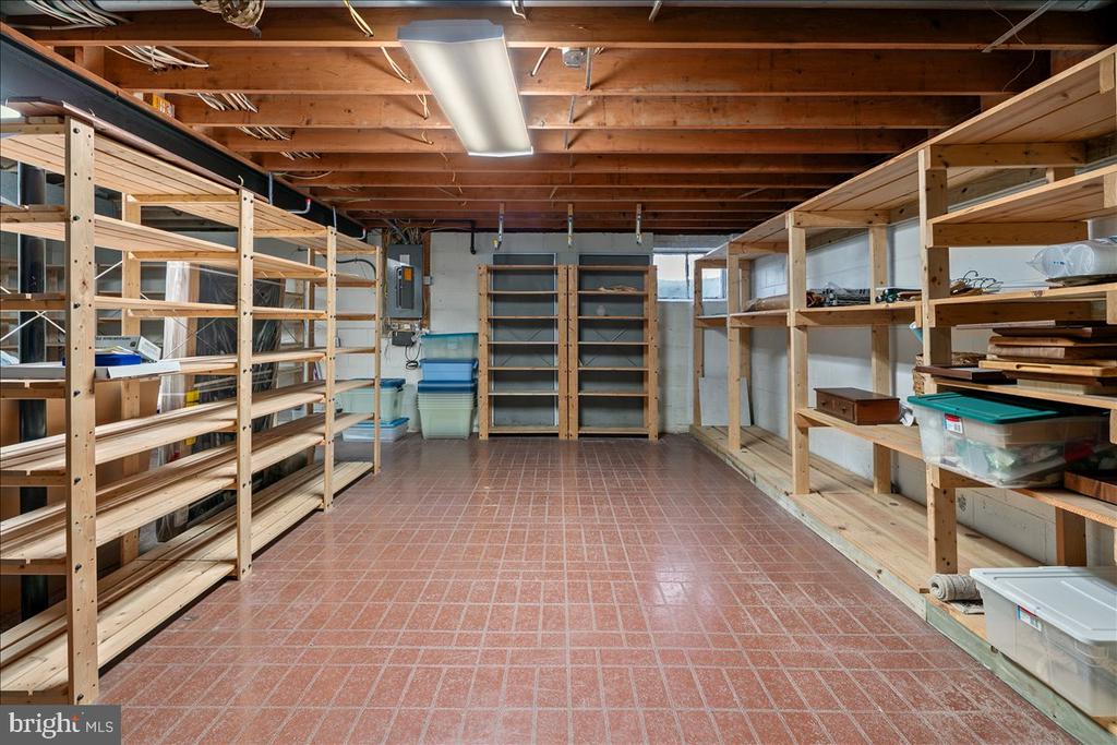 4302 ADRIENNE DRIVE