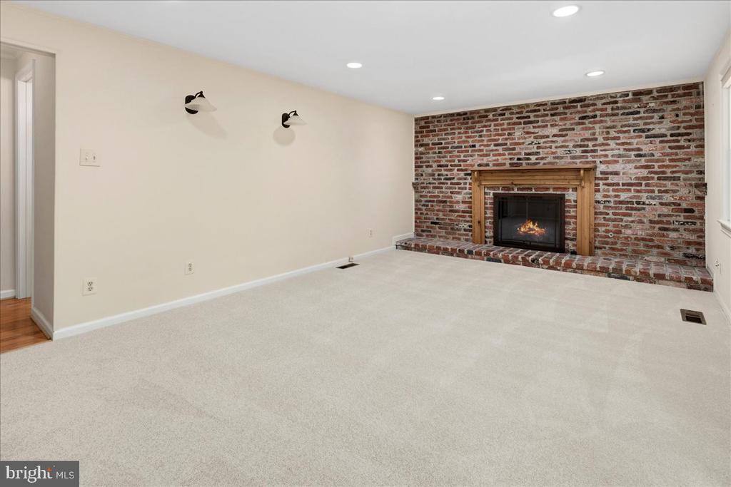 4302 ADRIENNE DRIVE