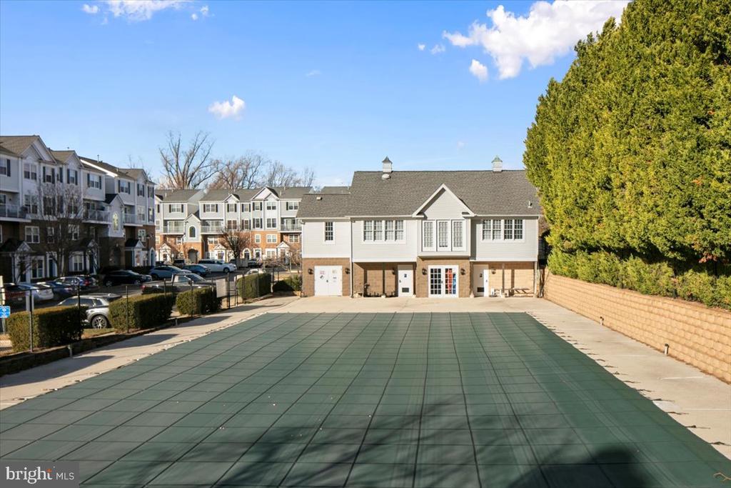 5986 KIMBERLY ANNE WAY