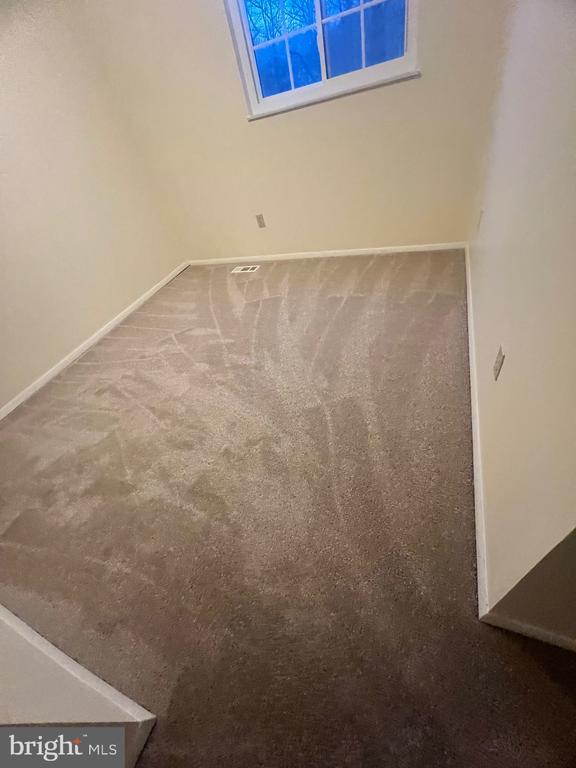 8679 HICKORY RIDGE COURT