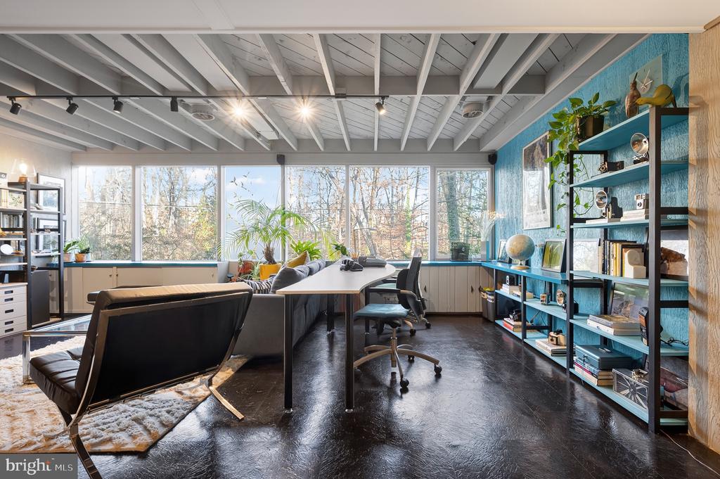 2205 PAUL SPRING ROAD